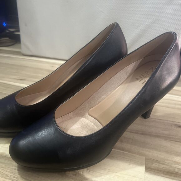 Authentic Naturalizer Womens Michelle Black Pumps Size 8.5 - Picture 6 of 11